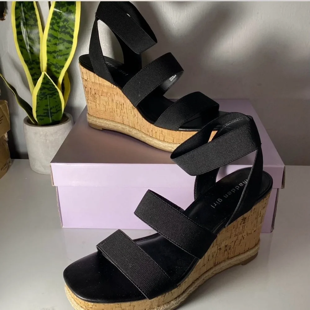 Madden Girl‎ Black Strappy Wedge Sandals